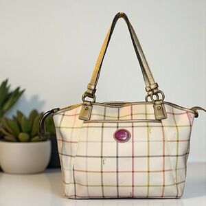 👜 Coach Signature Plaid Check Tote Bag